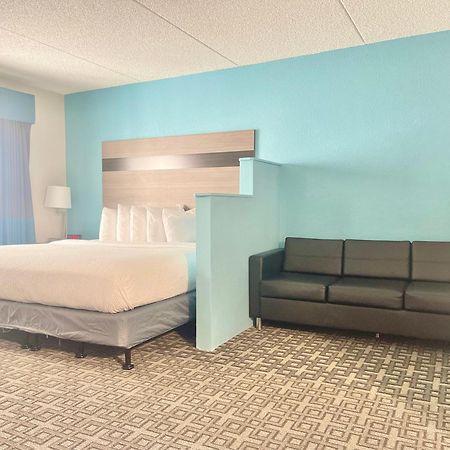 Days Inn & Suites By Wyndham Spokane Eksteriør billede