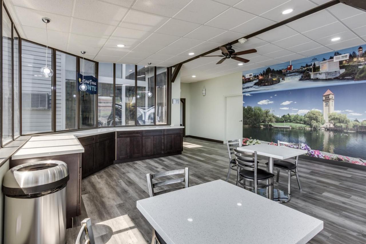 Days Inn & Suites By Wyndham Spokane Eksteriør billede
