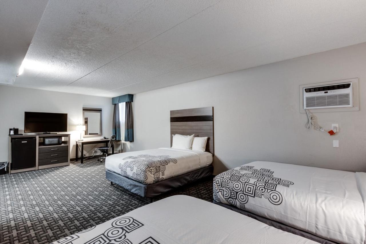 Days Inn & Suites By Wyndham Spokane Eksteriør billede